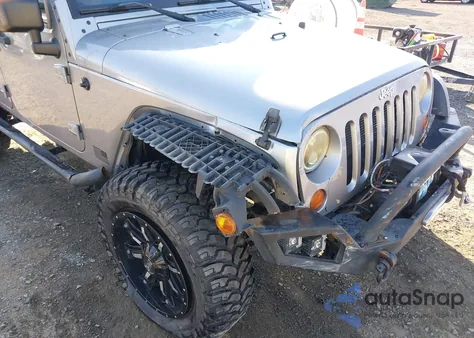 2013 Jeep Wrangler Unlimited Sport из США, поврежденный, VIN 1C4BJWDG3DL547686